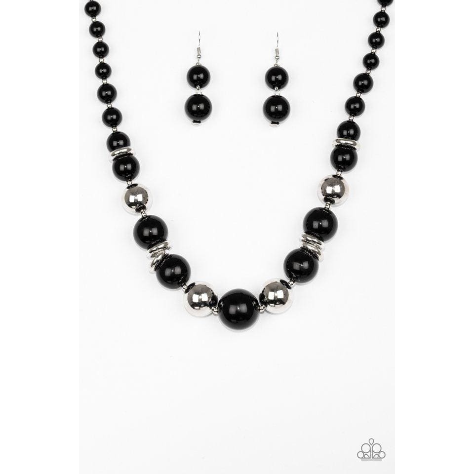 Paparazzi New York Nightlife Black Necklace