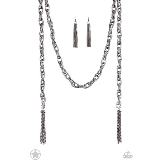 Paparazzi SCARFed for Attention - Gunmetal