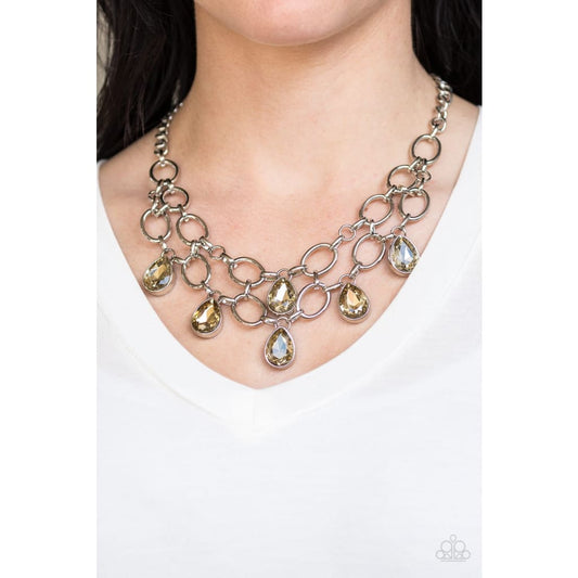 Paparazzi Show-Stopping Shimmer - Brown
