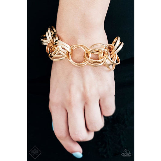 Paparazzi Statement Shimmer - Gold Bracelet