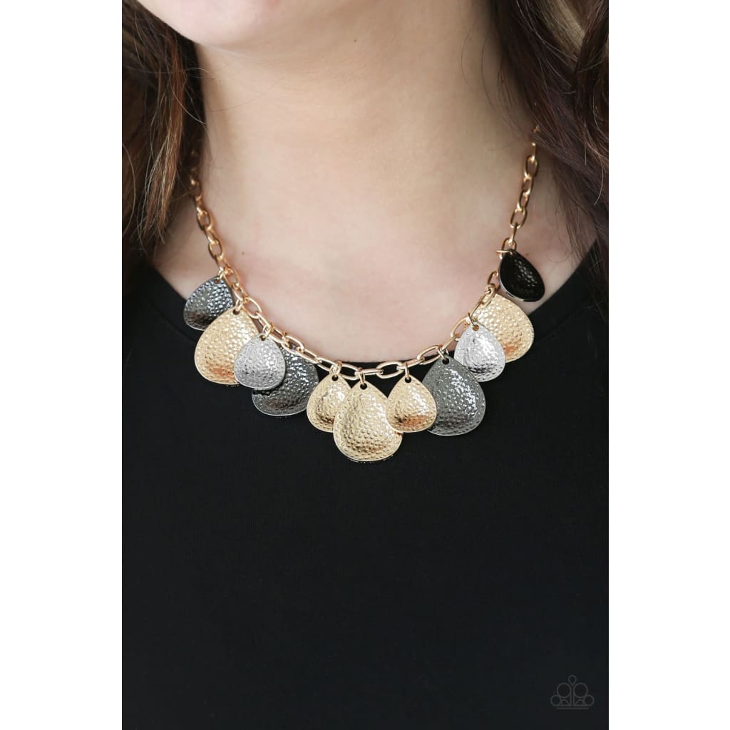 Paparazzi Storm Goddess - Gold Necklace
