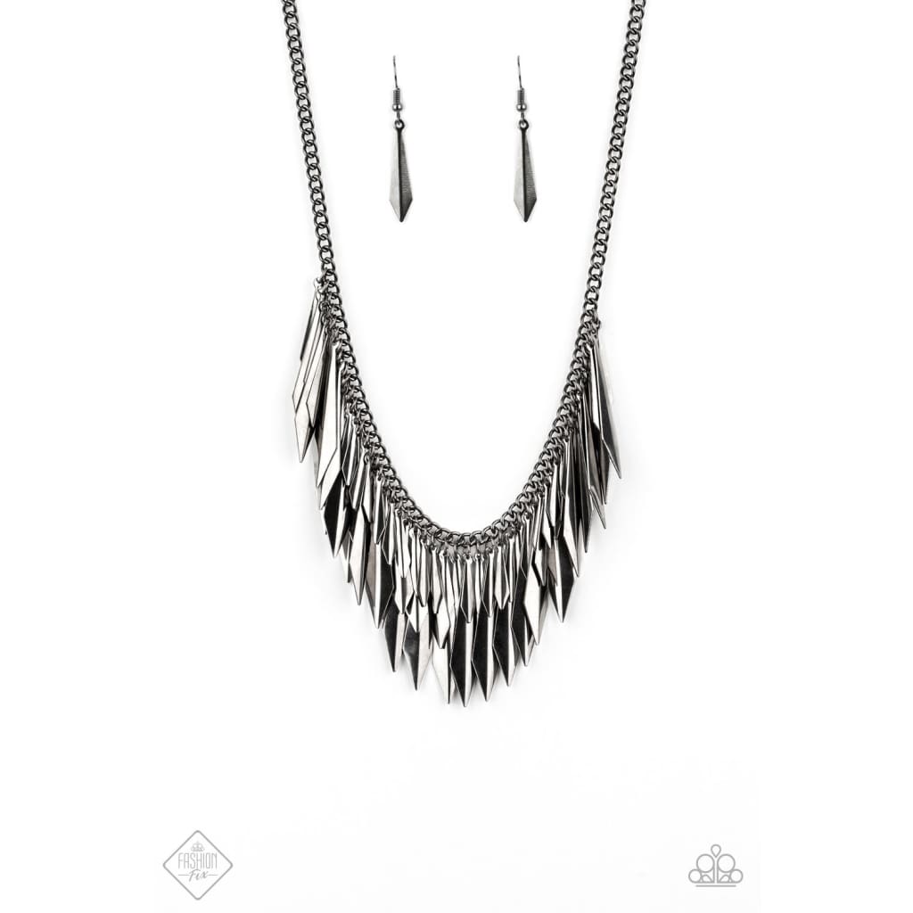 Paparazzi The Thrill-Seeker - Black/Gunmetal