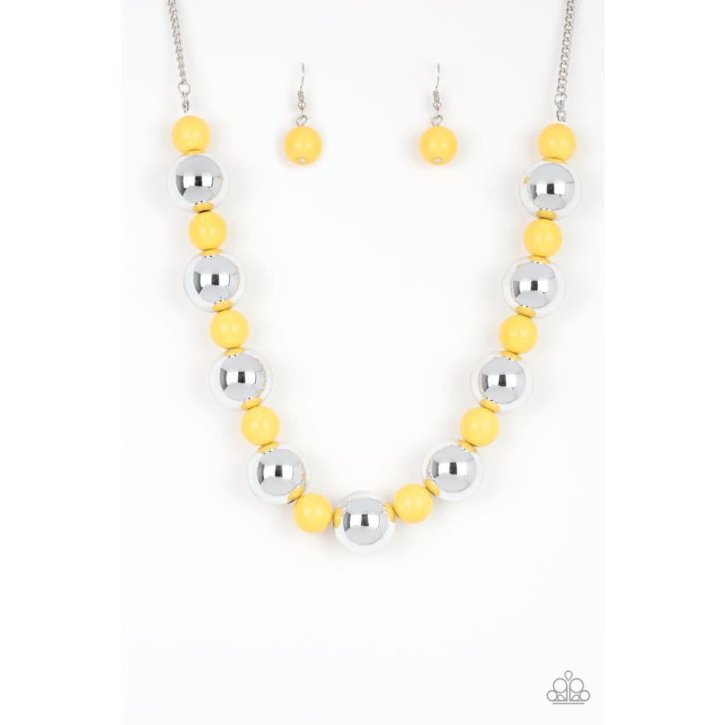 Paparazzi Top Pop - Yellow